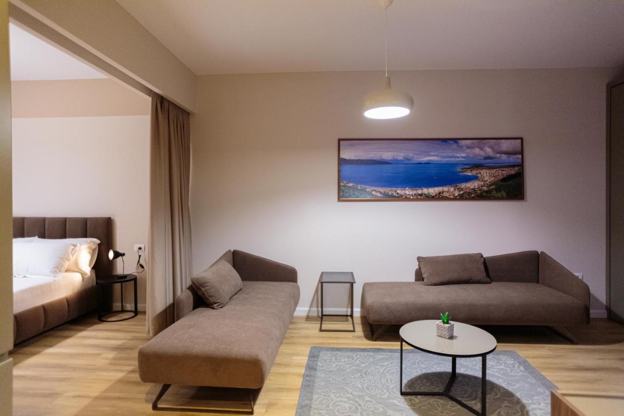 Porta Apartament Apartment Vlore Exterior photo